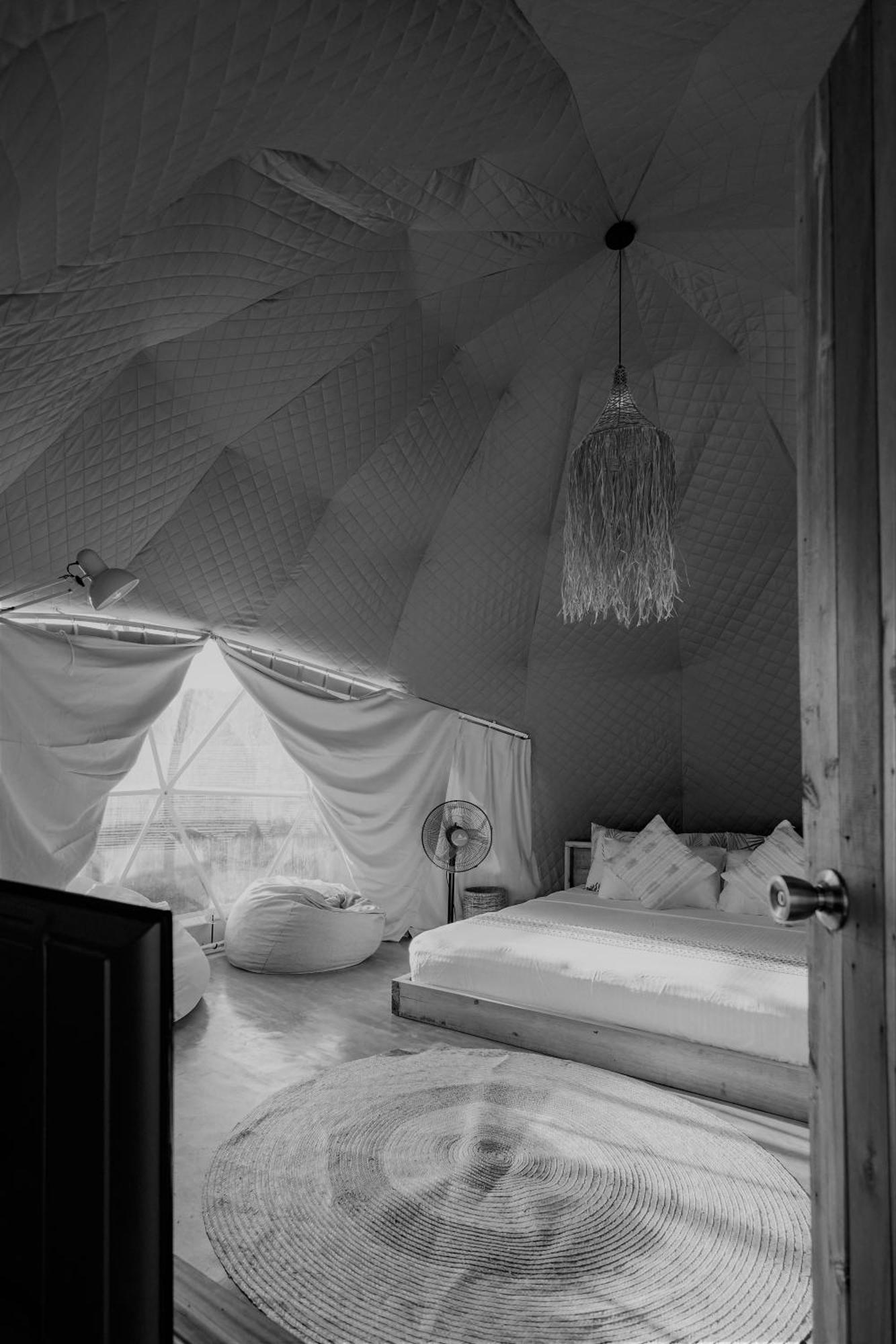 爱妮岛 Domes And Dreams Lio Glamping酒店 外观 照片
