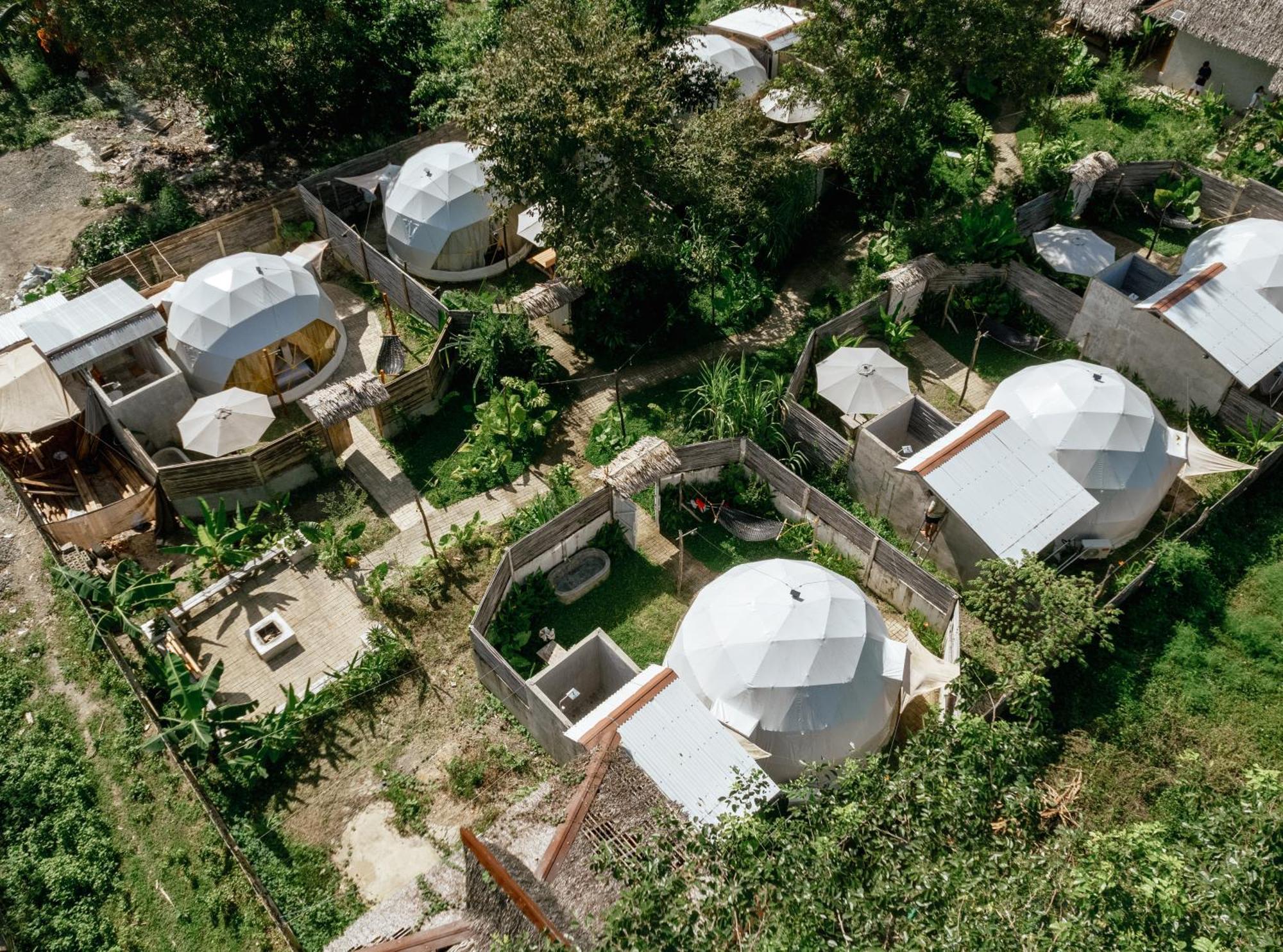 爱妮岛 Domes And Dreams Lio Glamping酒店 外观 照片
