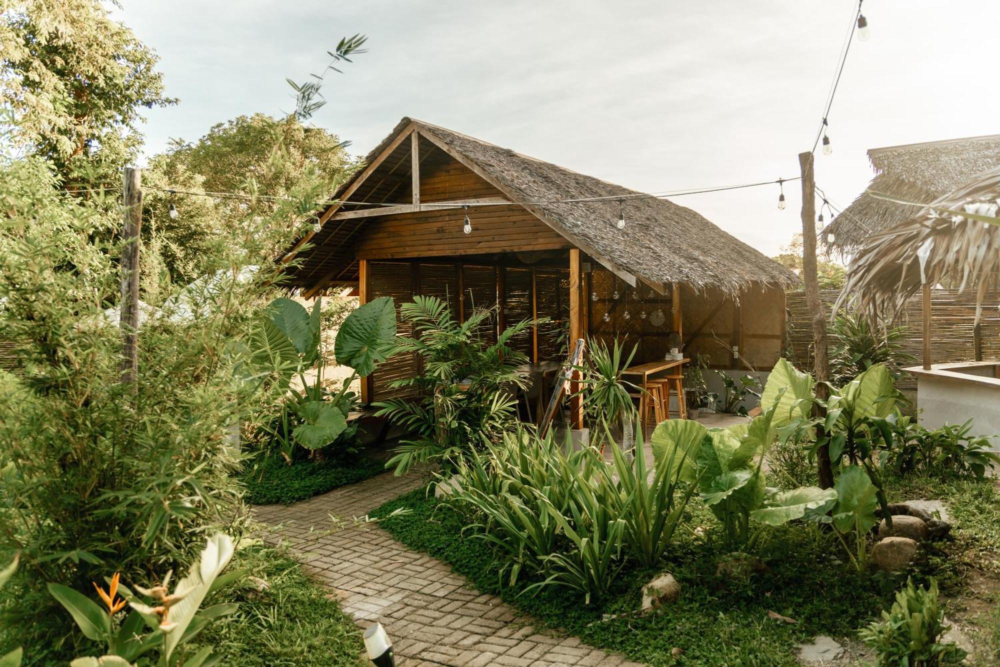 爱妮岛 Domes And Dreams Lio Glamping酒店 外观 照片